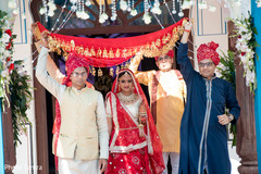 Beautiful maharani making her grand entrance Beautiful maharani making her grand entrance