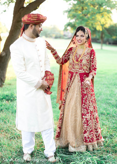 Ravishing Indian bride and groom posing out doors. Ravishing Indian bride and groom posing out doors.
