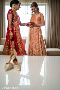 Maharani showing her mehndi design to a special guest Maharani showing her mehndi design to a special guest
