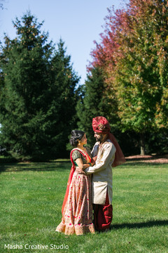 Indian groom admiring maharani Indian groom admiring maharani