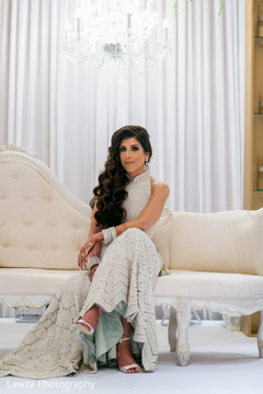 Phenomenal indian bridal photo shoot. Phenomenal indian bridal photo shoot.