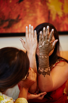 Incredible indian bridal mehndi art. Incredible indian bridal mehndi art.