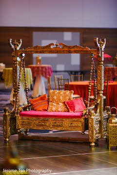 Details of the Indian wedding reception venue Details of the Indian wedding reception venue