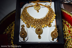 Stunning Indian bride jewelry set photography. Stunning Indian bride jewelry set photography.