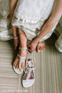 Fabulous Indian bridal shoes with stones. Fabulous Indian bridal shoes with stones.
