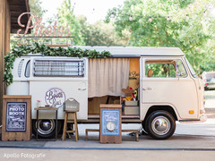 Nice capture of the photo booth bus Nice capture of the photo booth bus