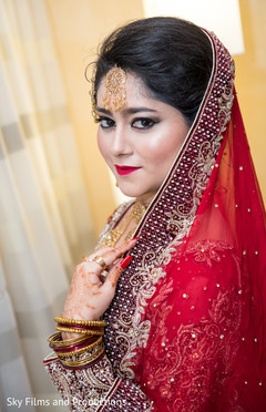See this lovely maharani See this lovely maharani
