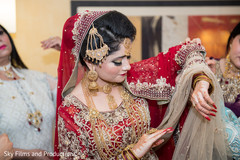 Gorgeous indian bridal style. Gorgeous indian bridal style.