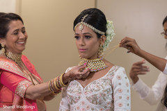 Don't miss this Indian beauty getting ready for her wedding day. Don't miss this Indian beauty getting ready for her wedding day.