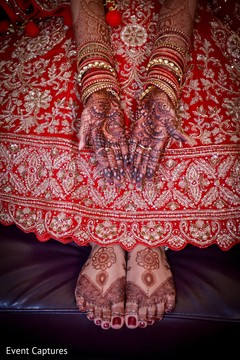Gorgeous Indian bride hands and feet mehndi art. Gorgeous Indian bride hands and feet mehndi art.
