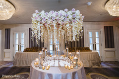 Graceful floral design for the table ids Graceful floral design for the table ids