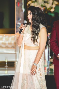Beautiful maharani delivering a speech Beautiful maharani delivering a speech