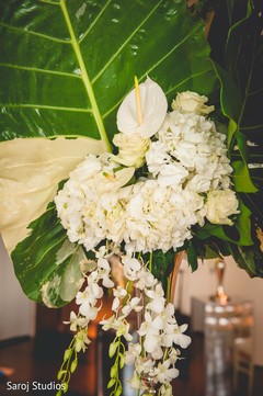 Details of the floral arrangement for the Indian wedding Details of the floral arrangement for the Indian wedding