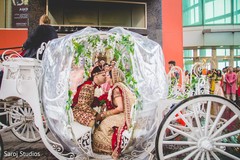 Enchanting moment between Maharani and Indian groom Enchanting moment between Maharani and Indian groom