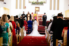 See this marvelous Indian Christian wedding ceremony. See this marvelous Indian Christian wedding ceremony.