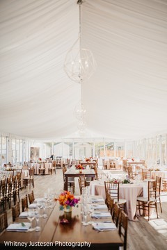 Details of the Indian wedding reception venue Details of the Indian wedding reception venue