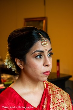 Lovely Indian bride wearing her Tikka. Lovely Indian bride wearing her Tikka.