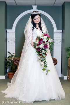 Enchanting maharani wedding ceremony fashion. Enchanting maharani wedding ceremony fashion.