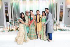 Lovely photography of Indian bride and loved ones Lovely photography of Indian bride and loved ones