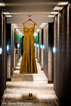 Stunning Indian bride's wedding reception dress. Stunning Indian bride's wedding reception dress.