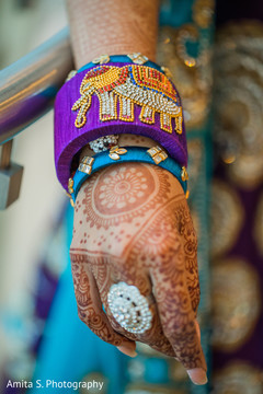 Maharani's special sangeet brazalete. Maharani's special sangeet brazalete.