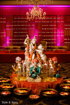 Marvelous sangeet gods decoration capture. Marvelous sangeet gods decoration capture.