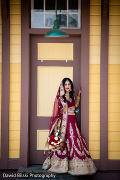 See this gorgeous Maharani posing during the photo shoot See this gorgeous Maharani posing during the photo shoot