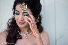Incredible Indian bridal mehndi art. Incredible Indian bridal mehndi art.