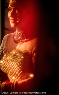 Dreamlike Indian bride ceremony look. Dreamlike Indian bride ceremony look.