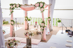 Marvelous Indian wedding flowers decor. Marvelous Indian wedding flowers decor.