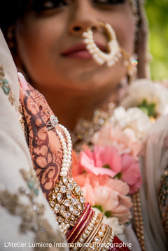 Indian brides engagement ring photo. Indian brides engagement ring photo.