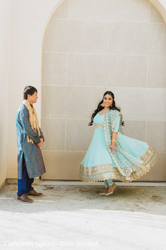 Ravishing Indian couple's wedding reception attire Ravishing Indian couple's wedding reception attire