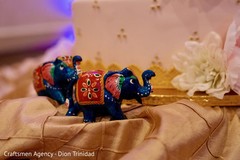Little traditional Hindu figures at the venue Little traditional Hindu figures at the venue