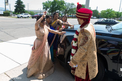Indian bride and guests with the ride and Raja Indian bride and guests with the ride and Raja
