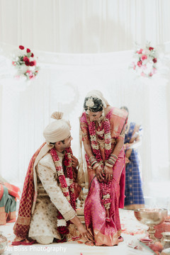See this dream Indian wedding ceremony photography. See this dream Indian wedding ceremony photography.