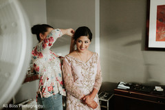 See this gorgeous Maharani preparing for the ceremony See this gorgeous Maharani preparing for the ceremony