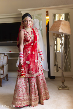 Gorgeous Indian bride moments before the ceremony Gorgeous Indian bride moments before the ceremony