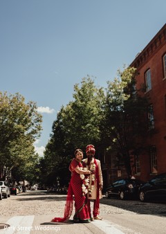 Gorgeus Indian couple's photo session. Gorgeus Indian couple's photo session.