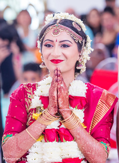 Hair and makeup details of the Maharani Hair and makeup details of the Maharani