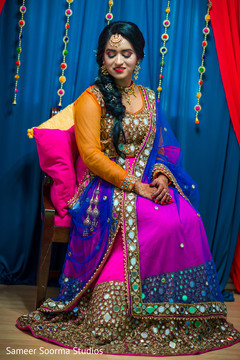 Insanely beautiful Indian bride's photo session Insanely beautiful Indian bride's photo session