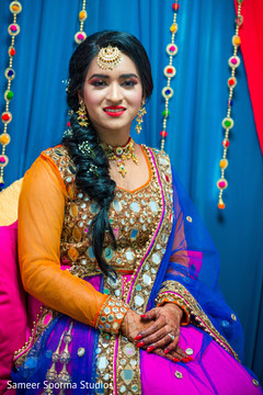 See this dazzling Indian bride prior to the ceremony See this dazzling Indian bride prior to the ceremony