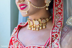 Incredible accessories details of Indian bride Incredible accessories details of Indian bride