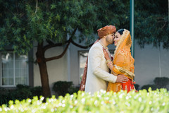 Phenomenal Indian bride and groom's photo session. Phenomenal Indian bride and groom's photo session.