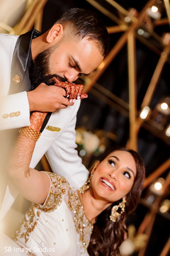 Beautiful moment between the Indian lovebirds Beautiful moment between the Indian lovebirds