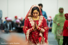 Maharani's capture at her wedding Sikhism ceremony. Maharani's capture at her wedding Sikhism ceremony.