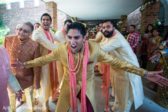 See this ravishing Indian groom and guests See this ravishing Indian groom and guests
