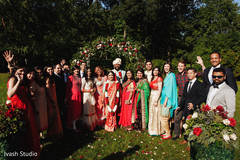 Incredible capture of Indian couple with bridesmaids and groomsmen. Incredible capture of Indian couple with bridesmaids and groomsmen.