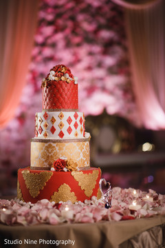 Marvelous Indian wedding cake capture. Marvelous Indian wedding cake capture.