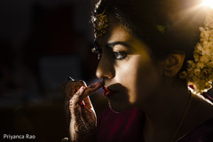 Talented capture of Maharani getting ready Talented capture of Maharani getting ready