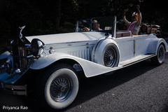 See this elegant car transporting the Indian groom See this elegant car transporting the Indian groom